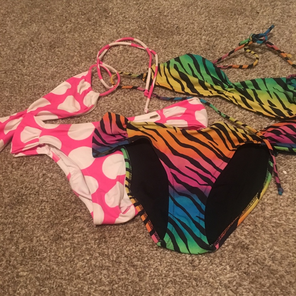 Victoria’s Secret Pink swim lot (2) Size small